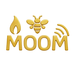 MOOM Candle
